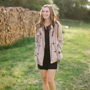 Meet your Posher, Carrie